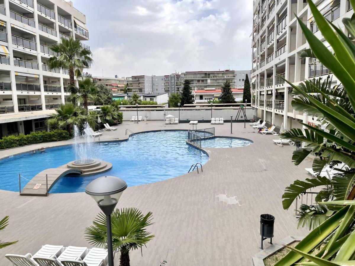 Apartbeach Michelangelo De Luxe Climatizado Y Junto Playa 08 Salou Exterior photo
